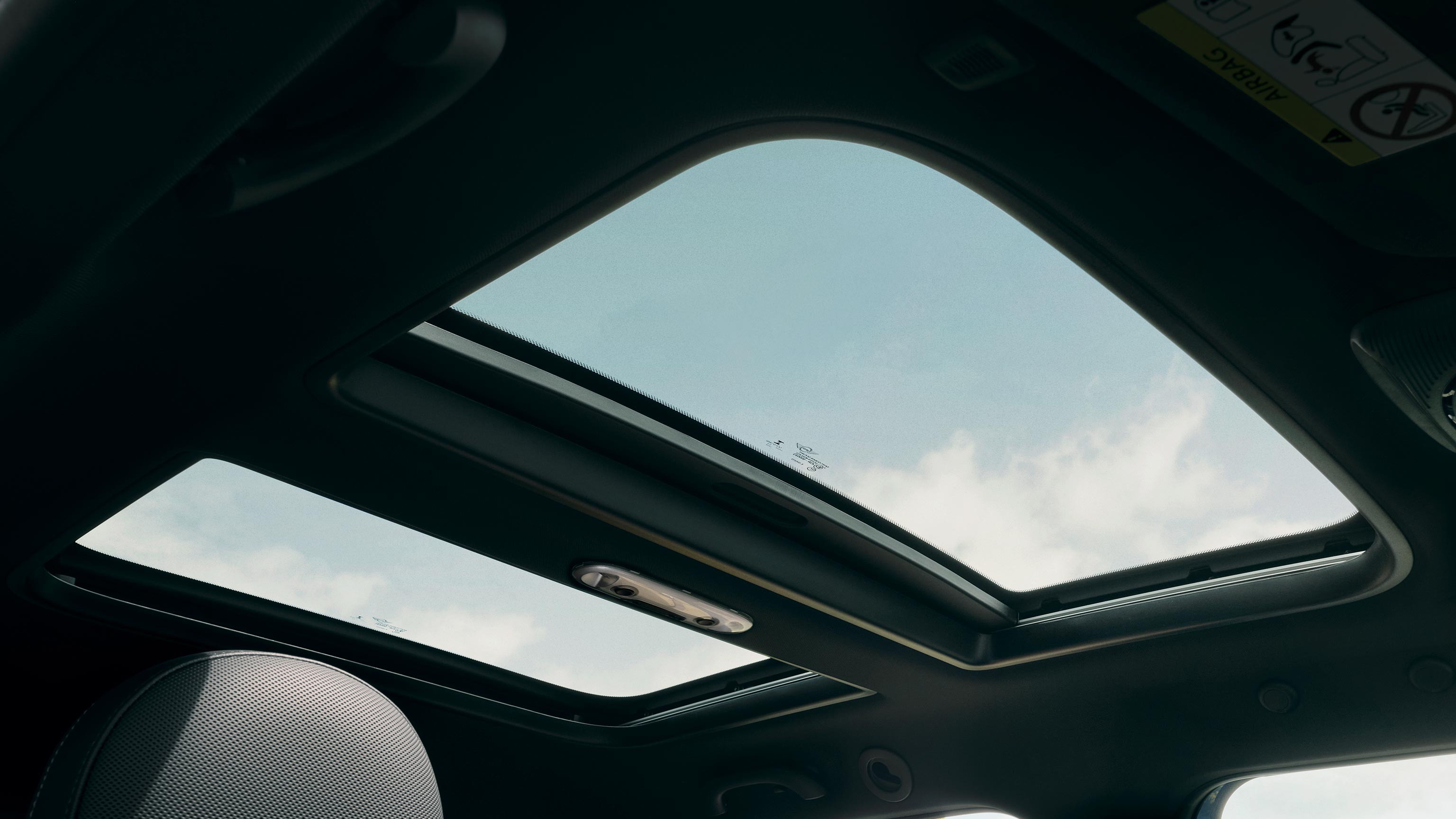 MINI Camden Edition - Interior Surfaces